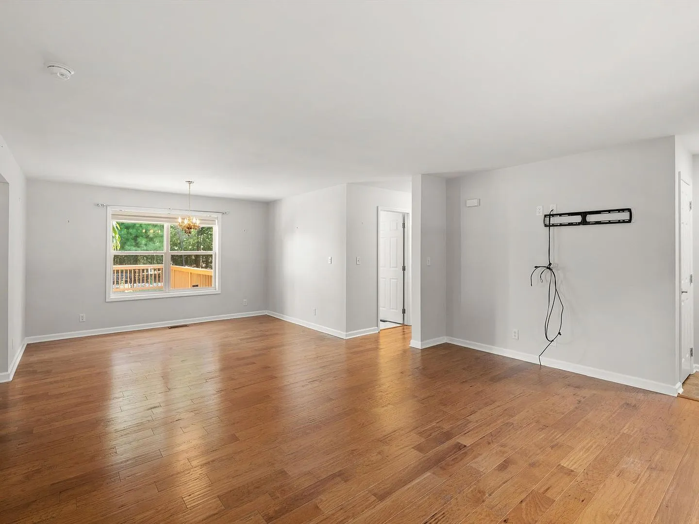 Beautifully Updated 3-Bedroom Ranch Home on a Private Wooded Acre | $2775/month — Photo 4