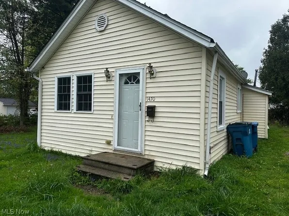 1470 E 332nd St, Eastlake, OH 44095