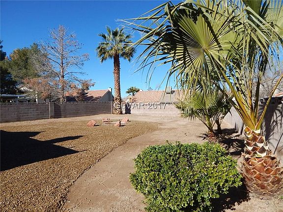 2nd image of 7036 Sawtooth Dr