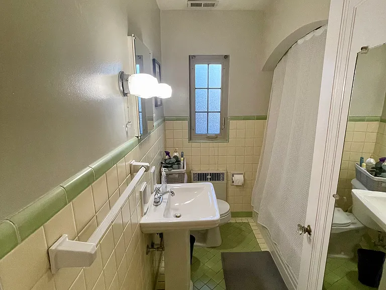3784 Hyde Park Ave #3 — Photo 7