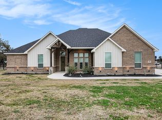 378 Oak Meadow Ln, Weatherford, TX 76085