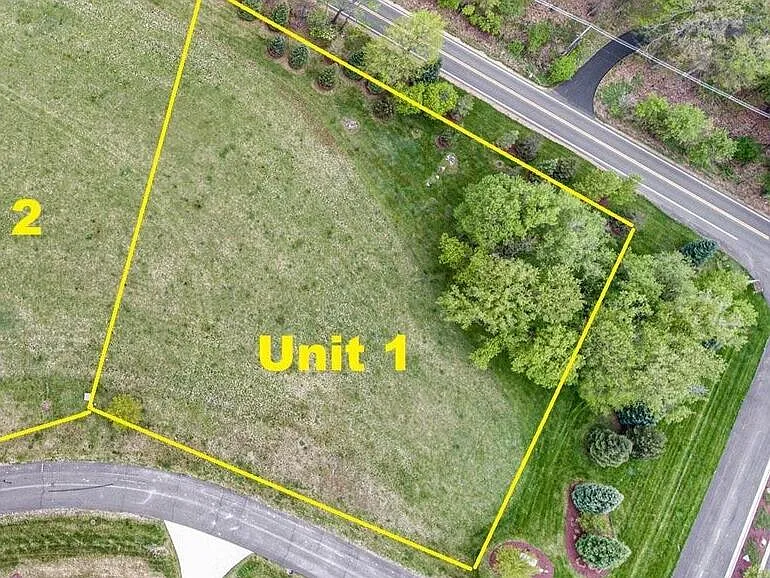4900 Nantucket Dr #1 photo 1