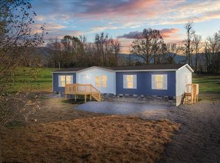 400 Deerwood Rd, Greeneville, TN 37743