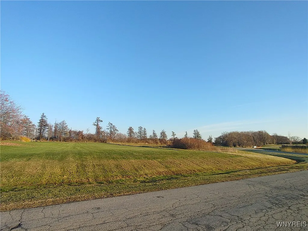 1269 Lake Pointe Dr Lot 14 photo 1