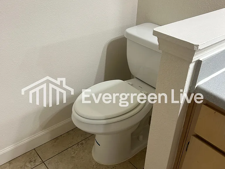 90 Valtameri Ct — Photo 18