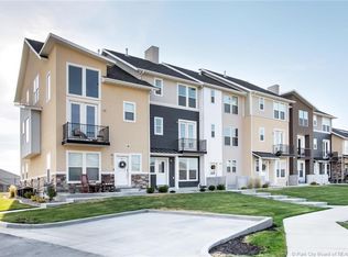 984 S High Ridge Rd, Spanish Fork, UT 84660