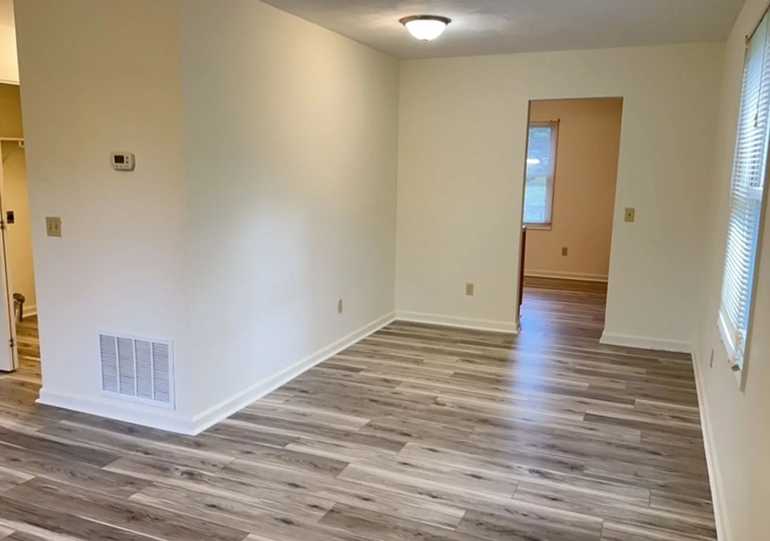 Blacksburg, 3 BR / 2.5 BA, Available September 11th — Photo 3