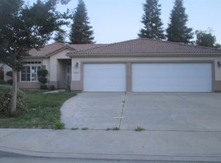 4533 W Evergreen Ct, Visalia, CA 93277