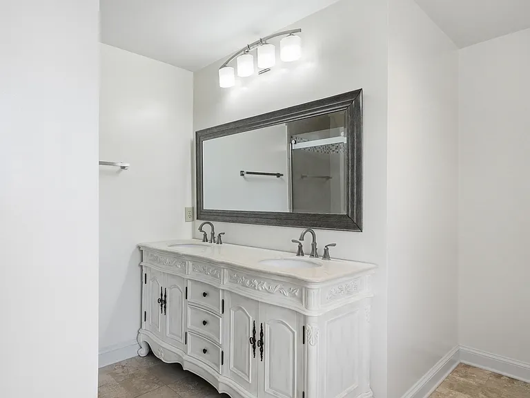 6306 Dunaway Ct — Photo 46
