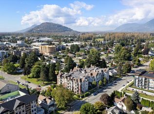 45700 Wellington Ave #205, Chilliwack, BC V2P2E4