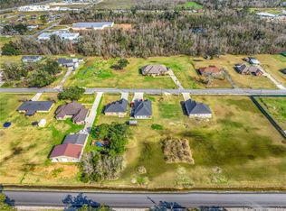 448 Deshotel Ln, Lake Charles, LA 70615
