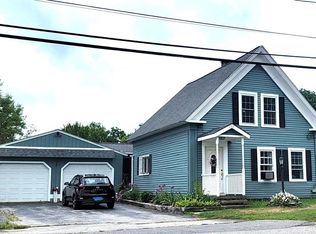 374 Patriots Rd, Templeton, MA 01468