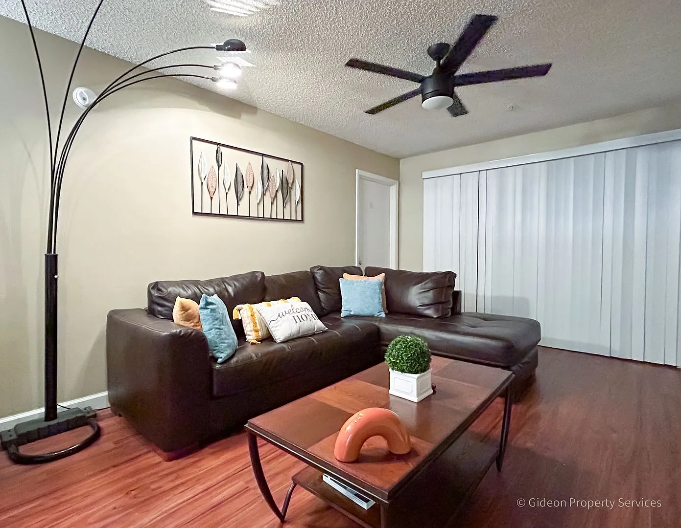 3921 SW 34th St — Photo 3