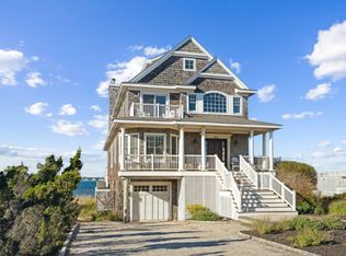 684 Dune Rd, Westhampton Beach, NY 11978