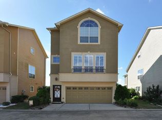 3405 Clearview Cir, Houston, TX 77025