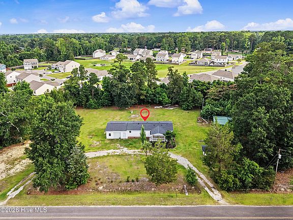 3rd image of 3201 Oakley Circle