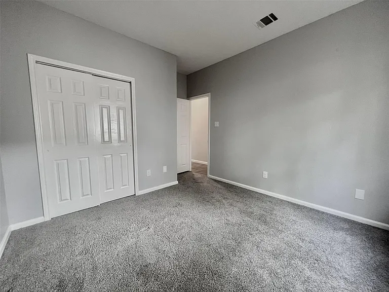 11917 Meadowfire Dr — Photo 29