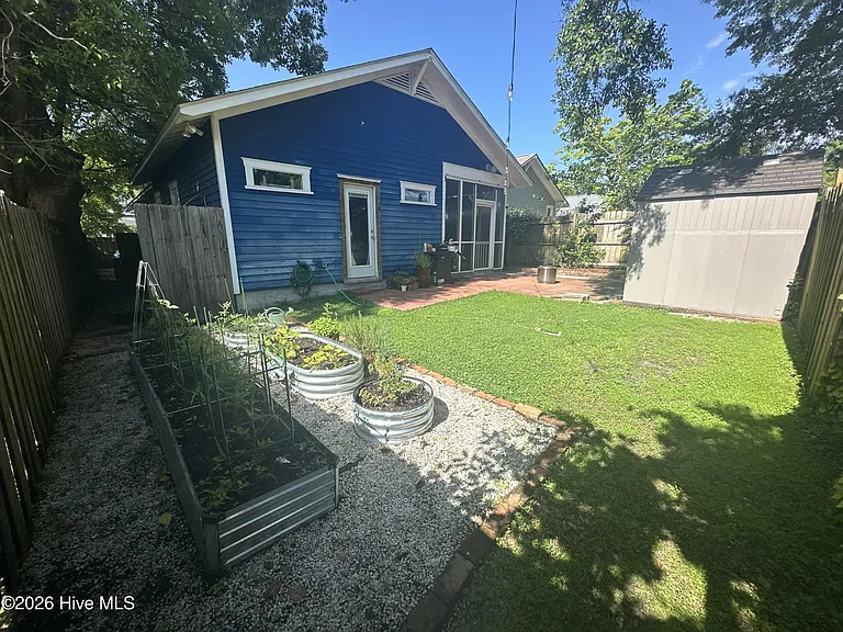 1510 Orange St — Photo 30