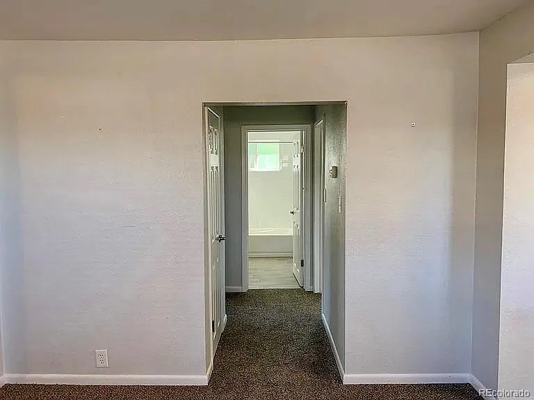 4385 Benton St — Photo 24