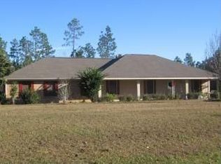 182 Temple Rd, Petal, MS 39465