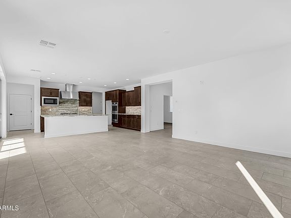 5th image of 1315 W VIA LAS BRISAS --