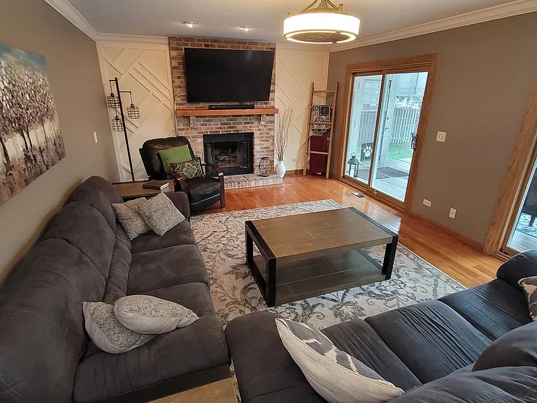 3885 Thornberry Way — Photo 20