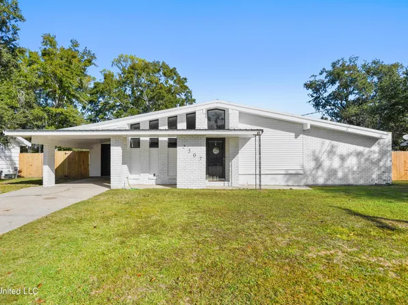 2507 Ridgewood Rd, Ocean Springs, MS 39564