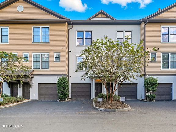 4th image of 9823 TAPESTRY PARK Circle #507