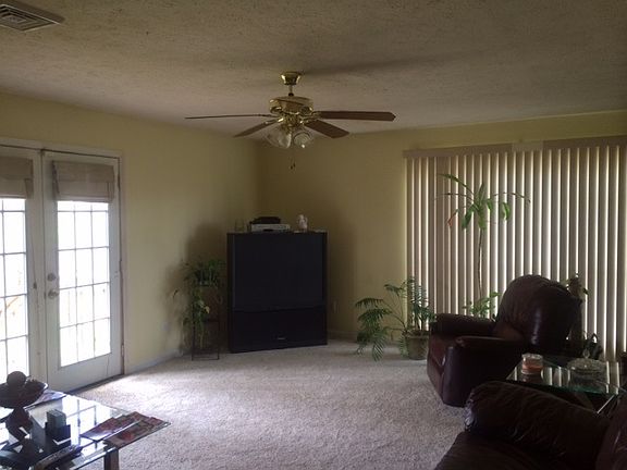 5th image of 506 W Fairview Ave