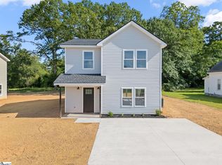704 Laurel St, Honea Path, SC 29654
