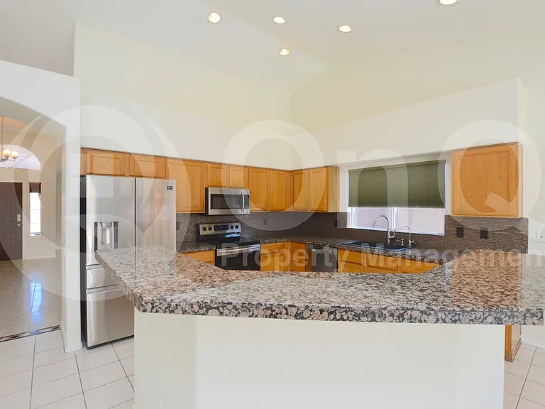 3161 W Genoa Way — Photo 5