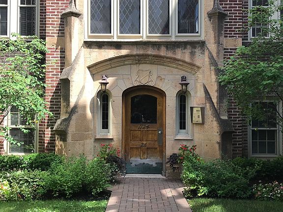 3rd image of 1124 Washington Blvd APT 1A