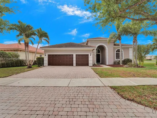19178 SW 64th St, Fort Lauderdale, FL 33332