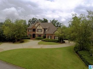 8209 Castlehill Rd, Birmingham, AL 35242