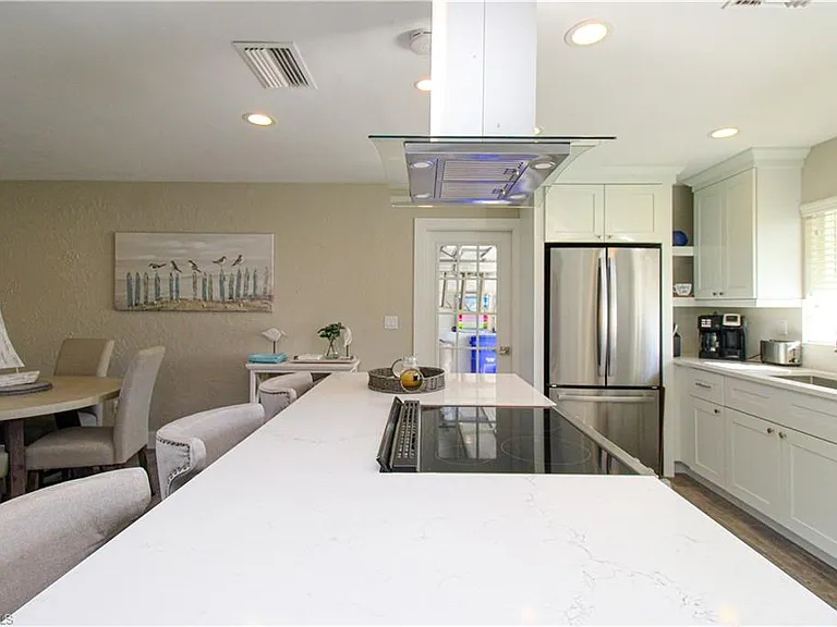 1353 Pelican Ave — Photo 17