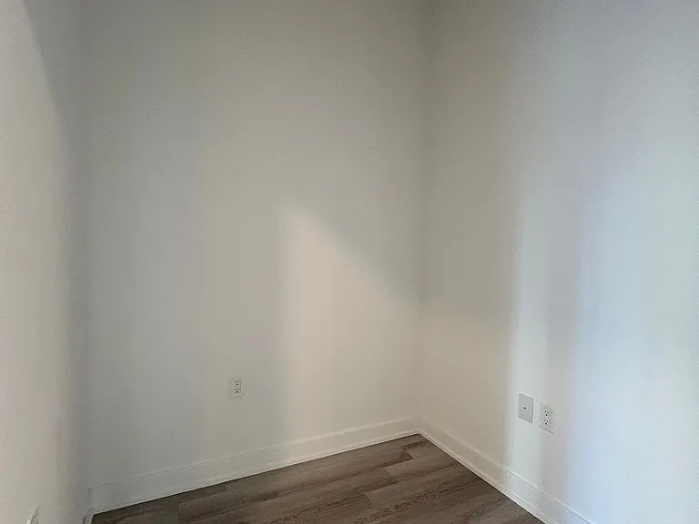 121 Saint Patrick St #1424 — Photo 3
