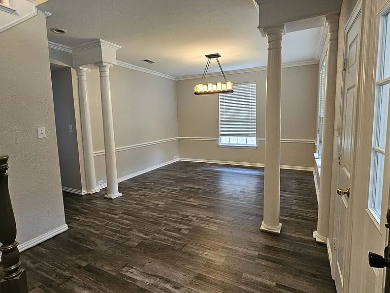 Formal dining room