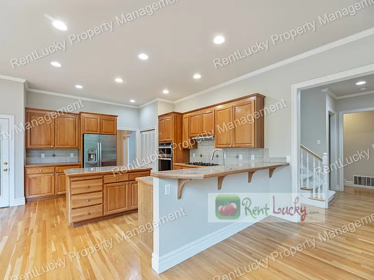 14691 NE 16th St — Photo 7