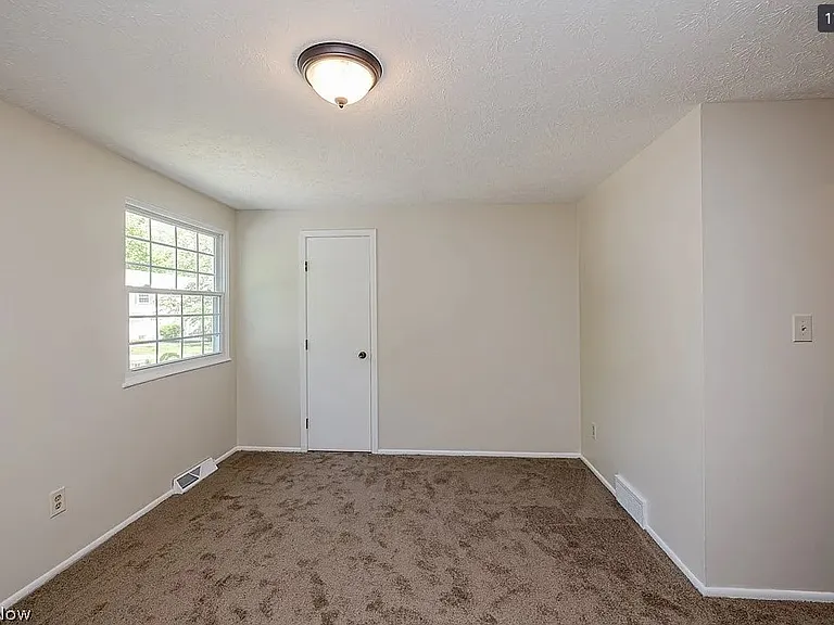 13748 Oakbrook Dr #3748 — Photo 11
