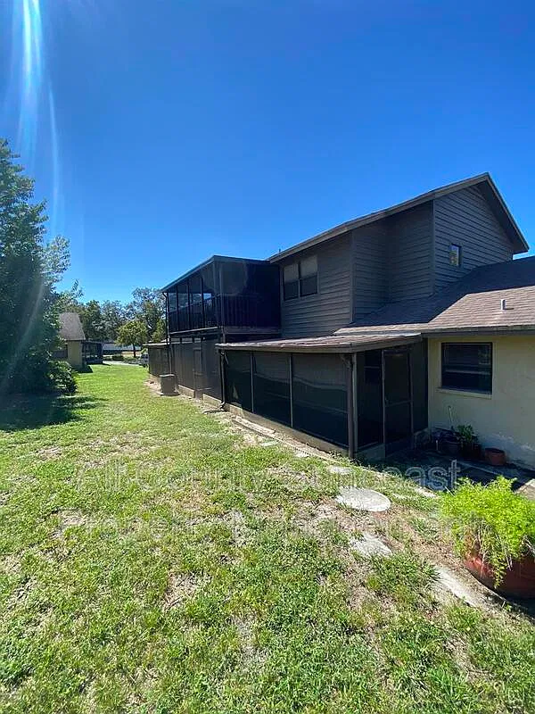 2 bed, 1.5 bath, $1,395 — Photo 3