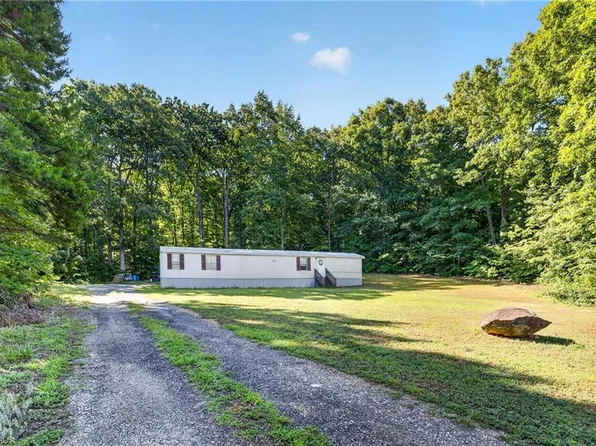 526 Kindley Rd, Thomasville, NC 27360