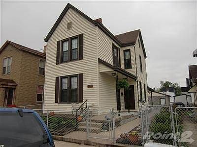 This home comes with a free inspection report! Loved by the same family for years/well cared for/large rooms/kitchen backsplash and counter tops installed 2011/awesome first floor bath with jetted tub/full fenced in yard/oversize 2 car garage with electric, loft and tool bench. Sellers loved the fact the home is close to everything, great neighbors and not having to park on the street.      Easy to maintain home and sellers will leave All Appliances Free! Even the washer and dryer.  !<b><marquee><font color=Green><font size=25> Well Cared for Home </b></marquee></font color=Green></font size=2