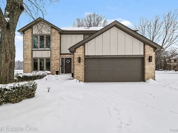 4813 Pickford Dr, Troy, MI 48085