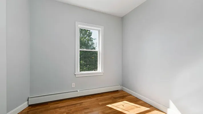 Rented by Nooklyn NYC LLC | media 36