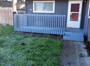 4326 Rhododendron Dr, Oak Harbor, WA 98277