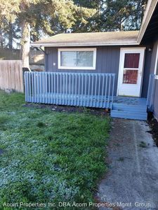 4326 Rhododendron Dr, Oak Harbor, WA, 98277