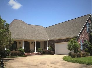 541 Asbury Lane Dr, Pearl, MS 39208