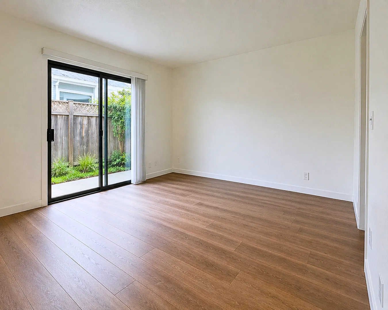 4218 46th Street - 4 — Photo 3