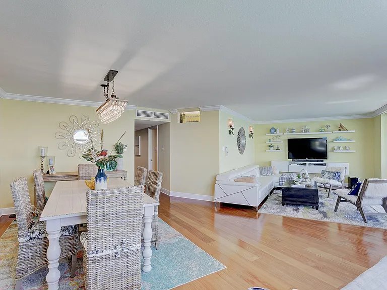 5420 N Ocean Dr #801 — Photo 11