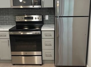 2244 Lakeshore Ave #10, Oakland, CA 94606
